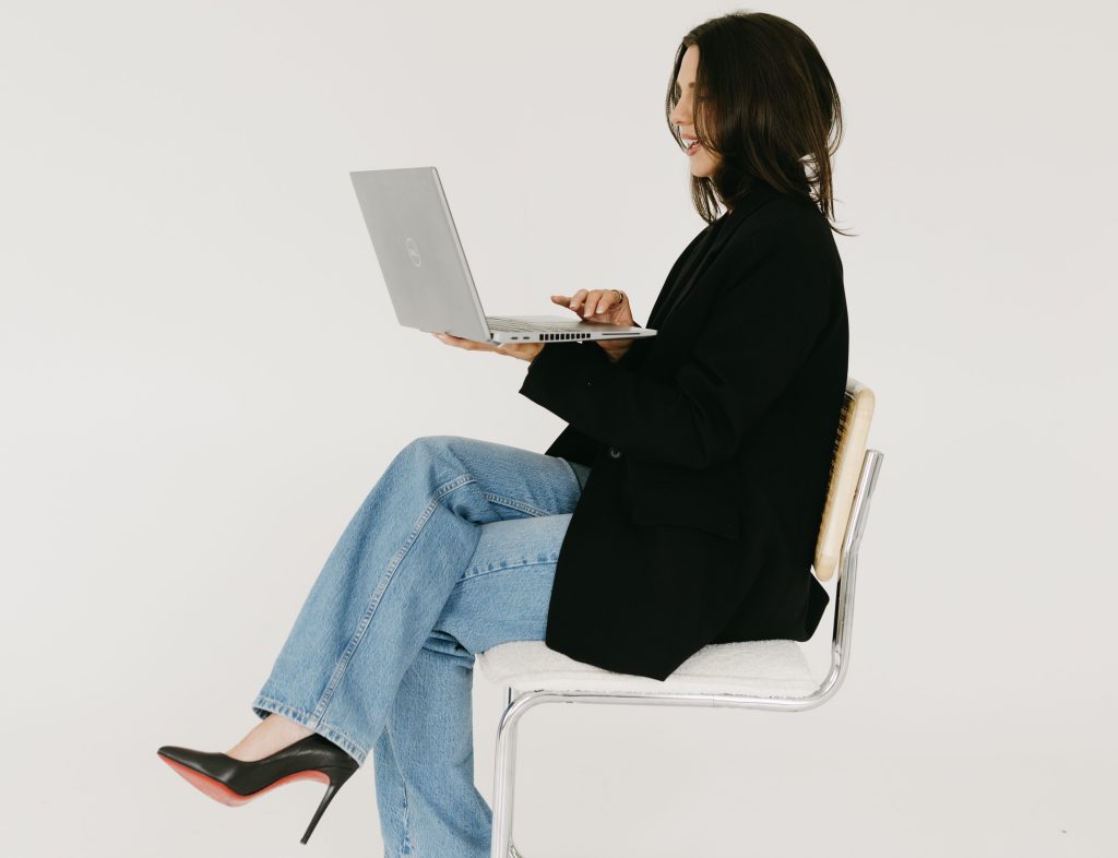 Why Hiring a Wedding Planner Saves You Money and&nbsp;Sanity